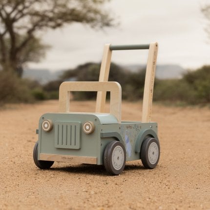 Chariot à pousser en bois