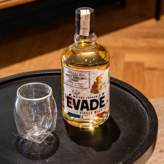 Whisky français évadé – Whiskies du monde, sélection de single malts 70 cl assemblés artisanalement en France, expérience authen