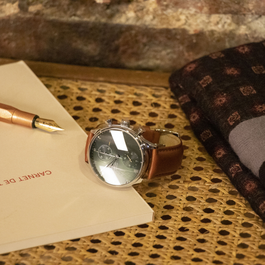 Montre 1815 About Vintage – Chronographe quartz Miyota 6S11, 41 mm, bracelet cuir italien, design danois élégant