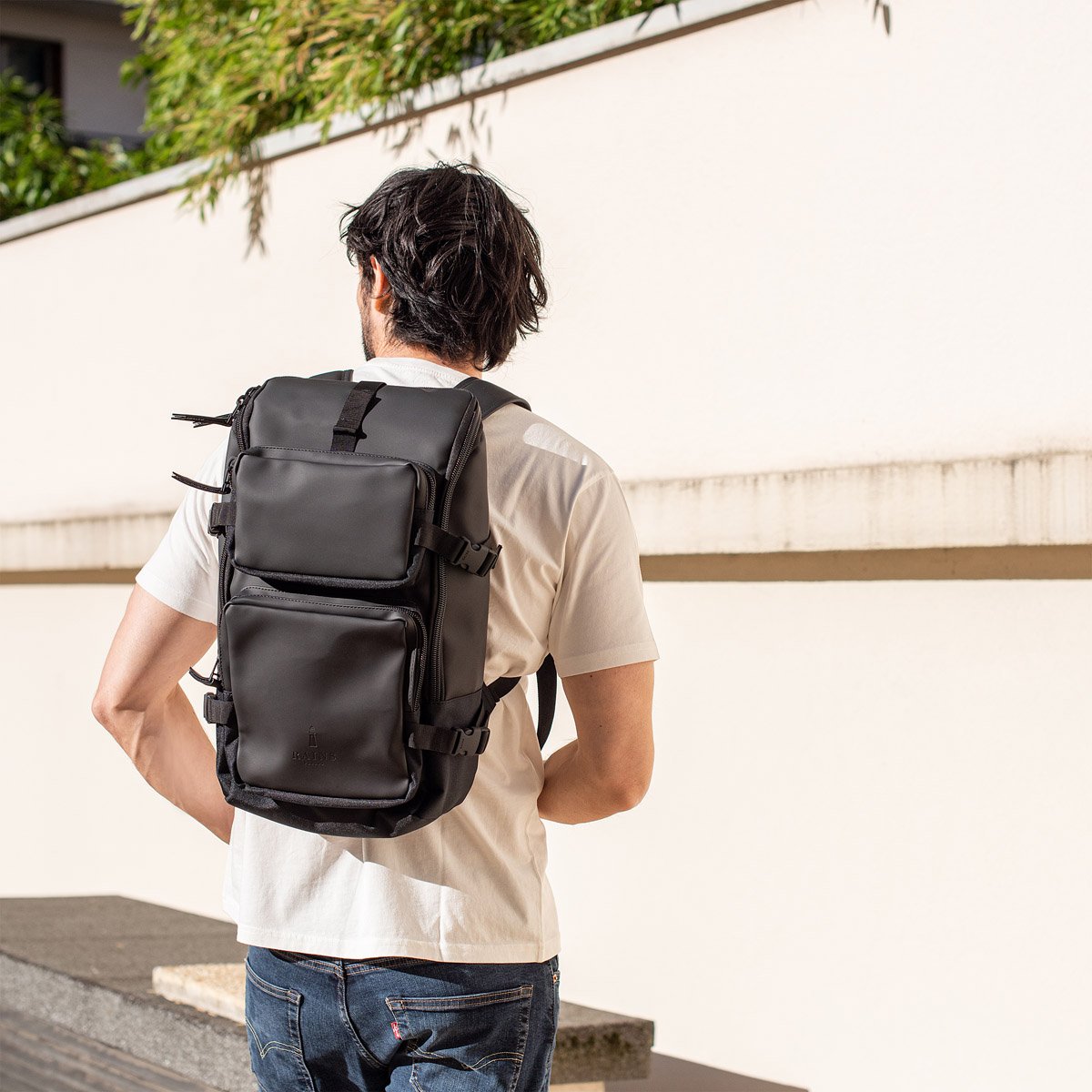 Sac à dos Charger Rains – Imperméable et polyvalent, 14 L, compartiment ordi 13 pouces, style urbain scandinave