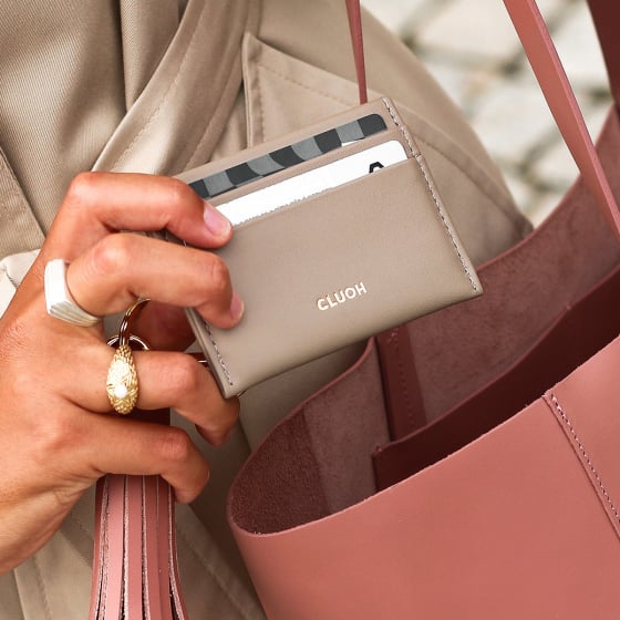 Porte-Cartes Henri Cluoh – Mini Porte-Cartes en Cuir de Vachette, Design Élégant en Séries Limitées, Fabriqué au Portugal