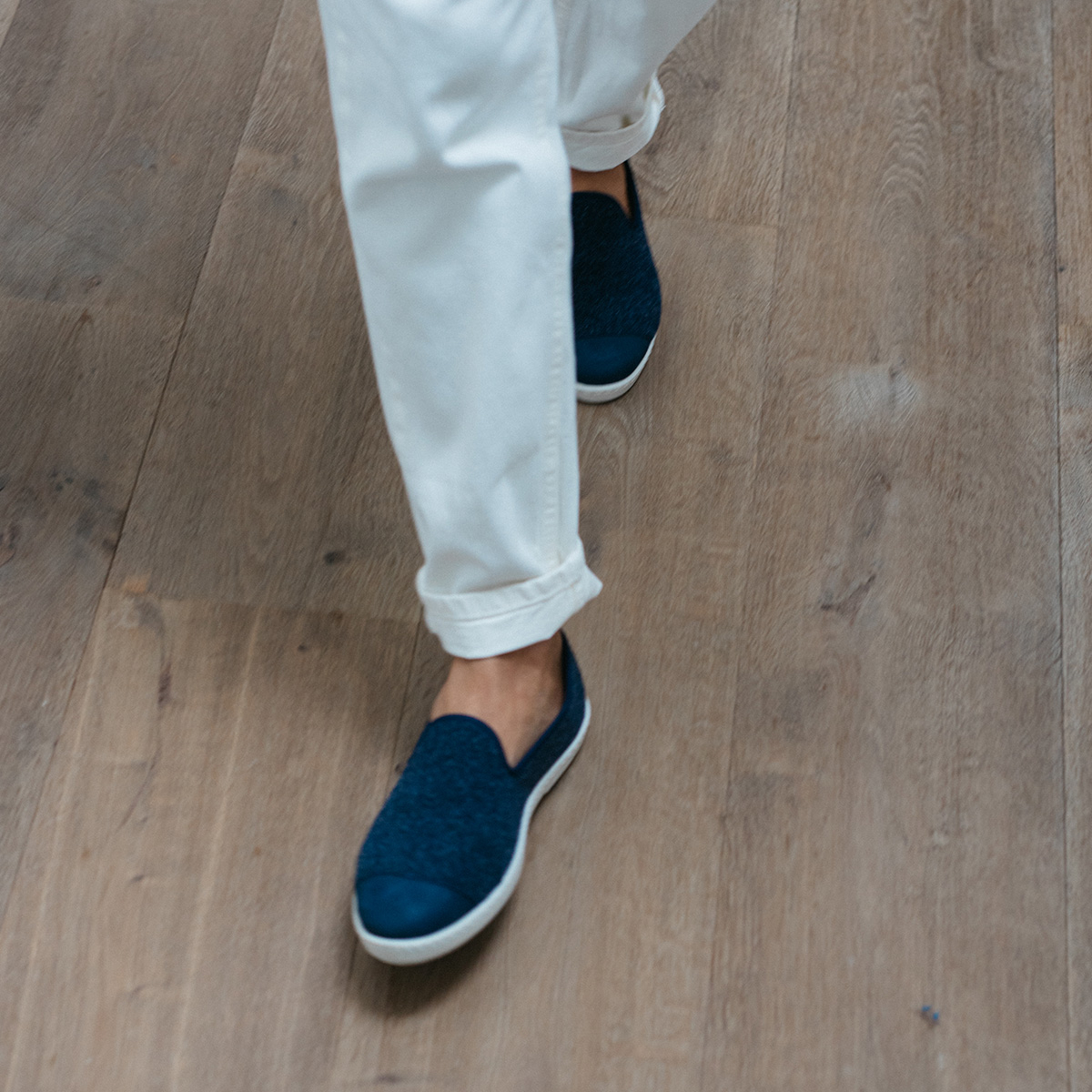 Chaussons en laine recyclée Angarde – Éco-chaussons stylés en laine et bouclette de coton, confortables et durables