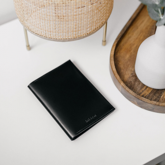 Portefeuille vertical en cuir personnalisable Hikigaï – Élégant portefeuille pliable en cuir végétal, tannage naturel et fabriqu