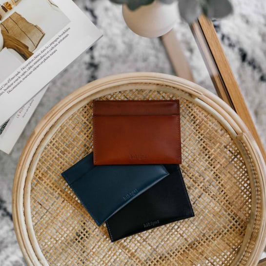 Porte-cartes ID en cuir personnalisable Hikigaï – Porte-cartes ultra-fin en cuir végétal, rangement sécurisé pour ID et cartes,