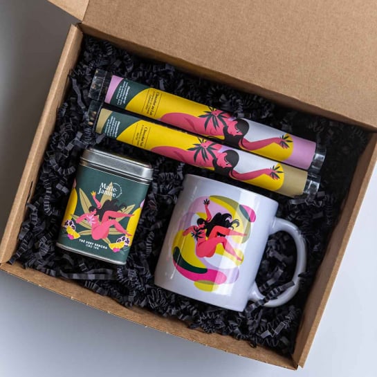 Coffret découverte du chanvre Marie Janine – Coffret bien-être au CBD avec thé vert bio, mug sérigraphié et chocolats aux graine