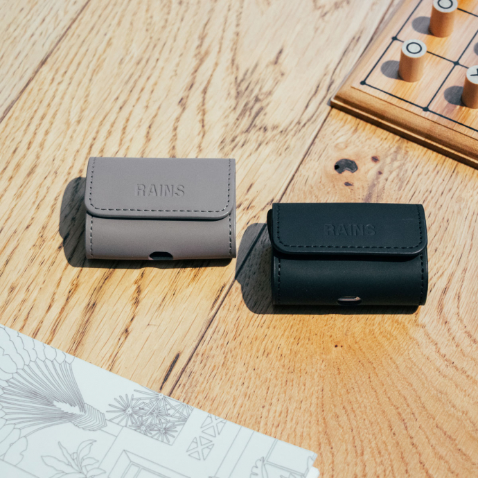 Étui pour AirPods Rains – Étui imperméable design danois pour AirPods, protection optimale et recharge facilitée