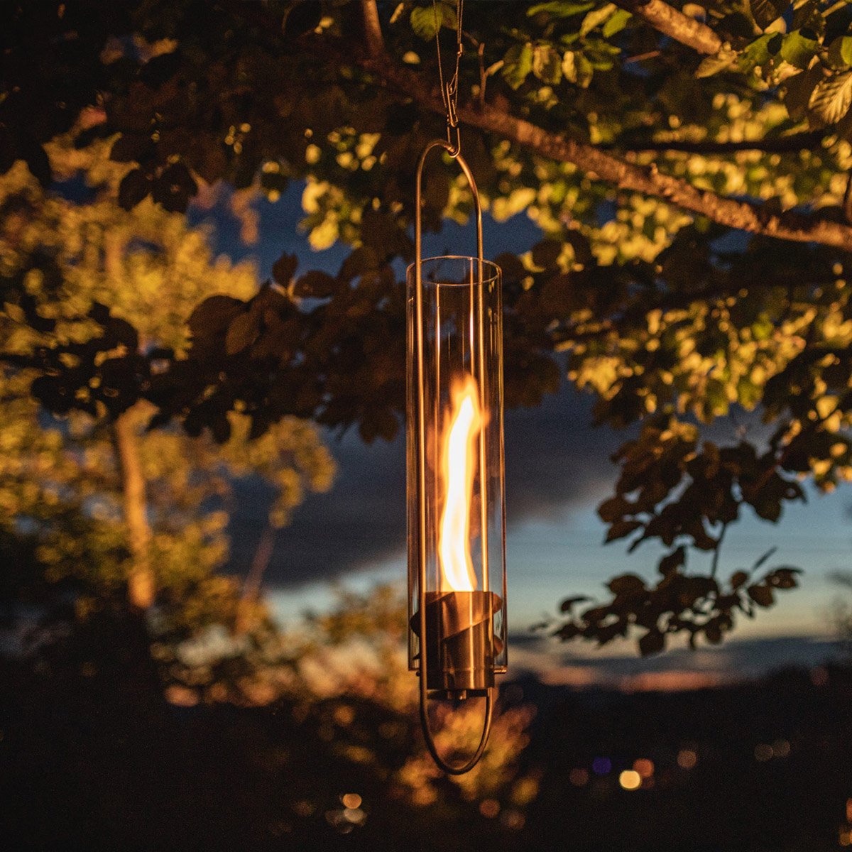 Cheminée suspendue indoor & outdoor – Höfats, cheminée bioéthanol en verre borosilicate, design primé, ambiance chaleureuse et s