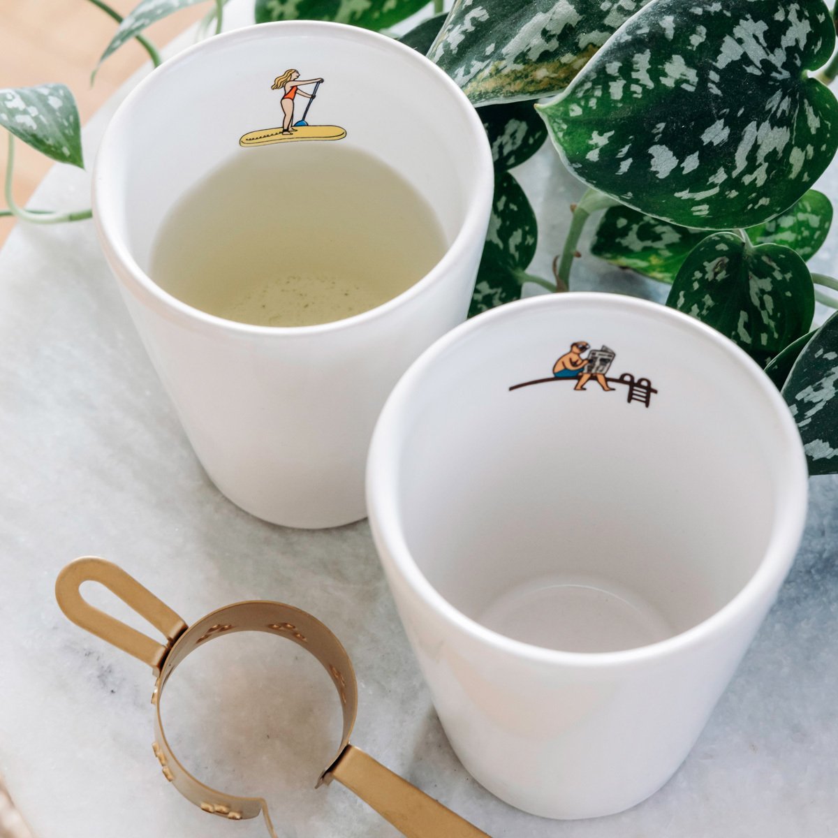 Mugs animés Okuri – Tasse sans anse en faïence, design espiègle avec illustrations vivantes, micro-ondes et lave-vaisselle