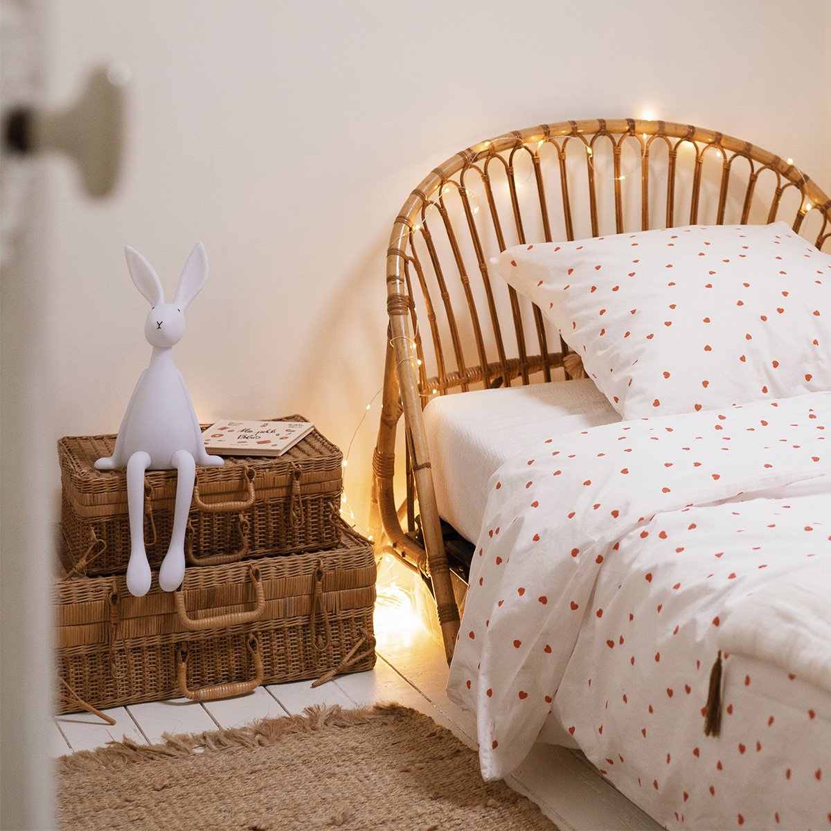 Veilleuse Lapin Joseph Rose in April - Lampe LED Bébé  Lumière Douce, Sécurisée & Design Tendre (Rose In April) - Image 3