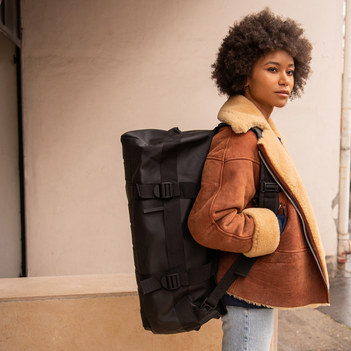 Sac de voyage Texel duffel Rains – Imperméable 43 L, multi-portage (dos, épaule, main), design scandinave robuste