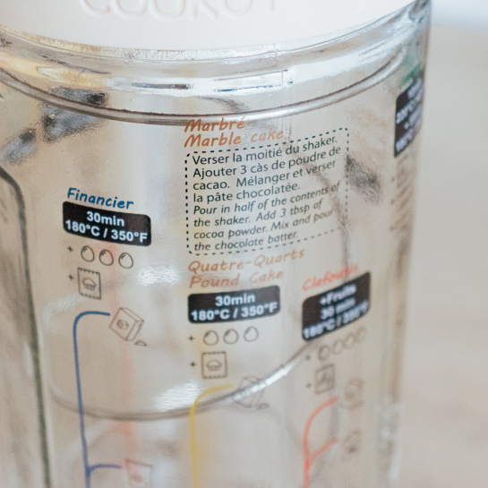 Shaker magique Cookut – Verre doseur innovant avec 10 recettes de gâteaux, anti-grumeau, pour pâtisserie express
