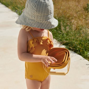 Seau en silicone pliable