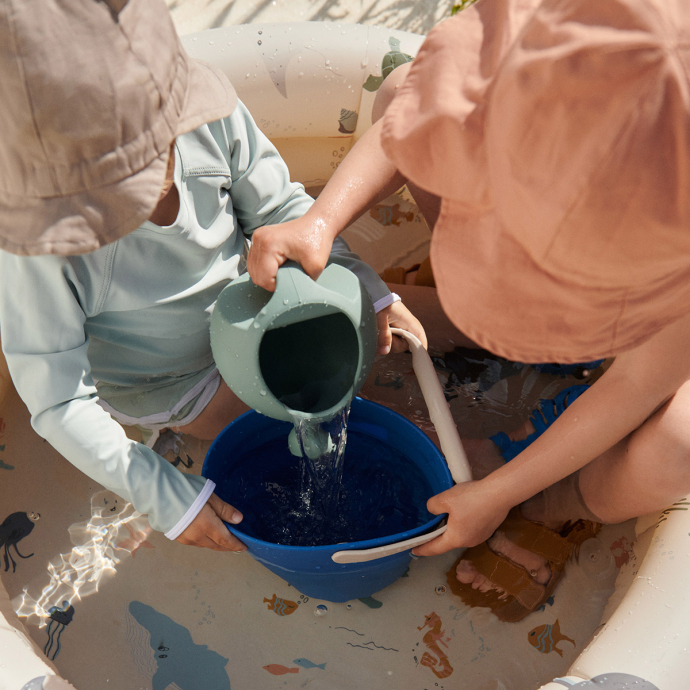 Pelle et seau en silicone