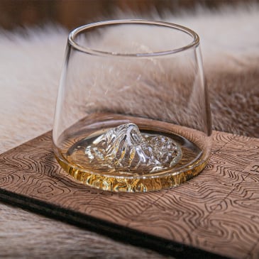 Verre whisky montagne - cadeau amateur de whisky - Les Raffineurs