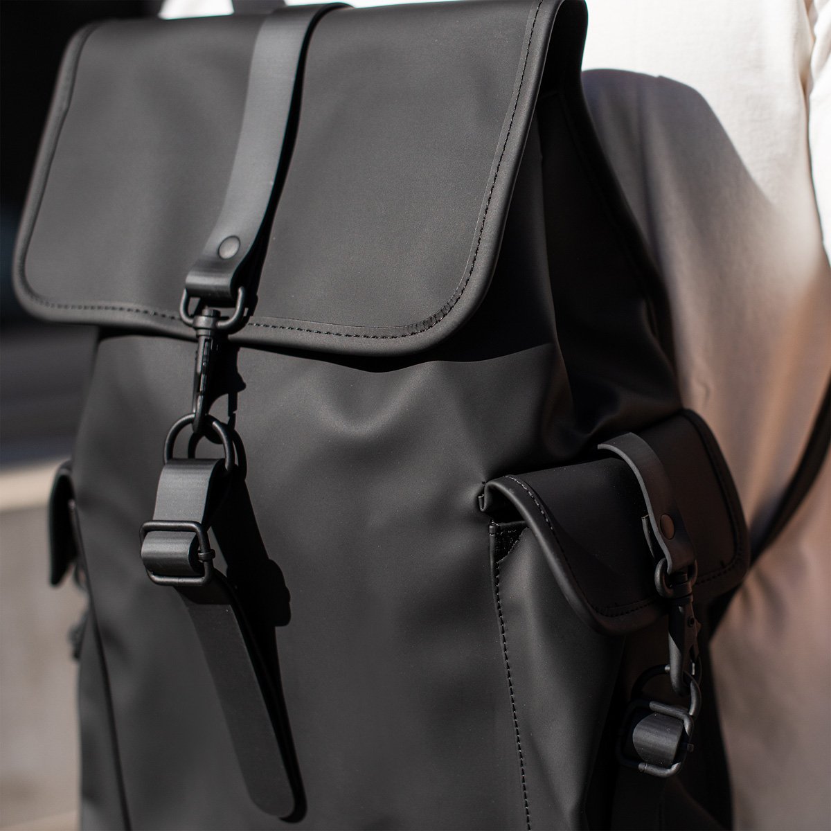 Grand sac à dos Rucksack Rains - Les Raffineurs