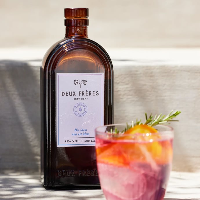Gin Deux Frères La Maison du Whisky – Gin rose artisanal suisse, 25 botaniques, bouteille 50 cl à 43% de caractère