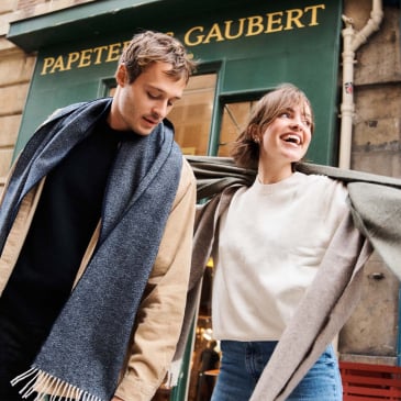 Écharpe à chevrons en laine mérinos (image 2)