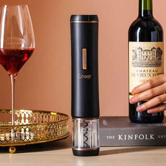 Tire-bouchon électrique – Cheer Moda, accessoire à piles débouchant en 6 sec avec coupe-capsule intégré, design primé pour vins