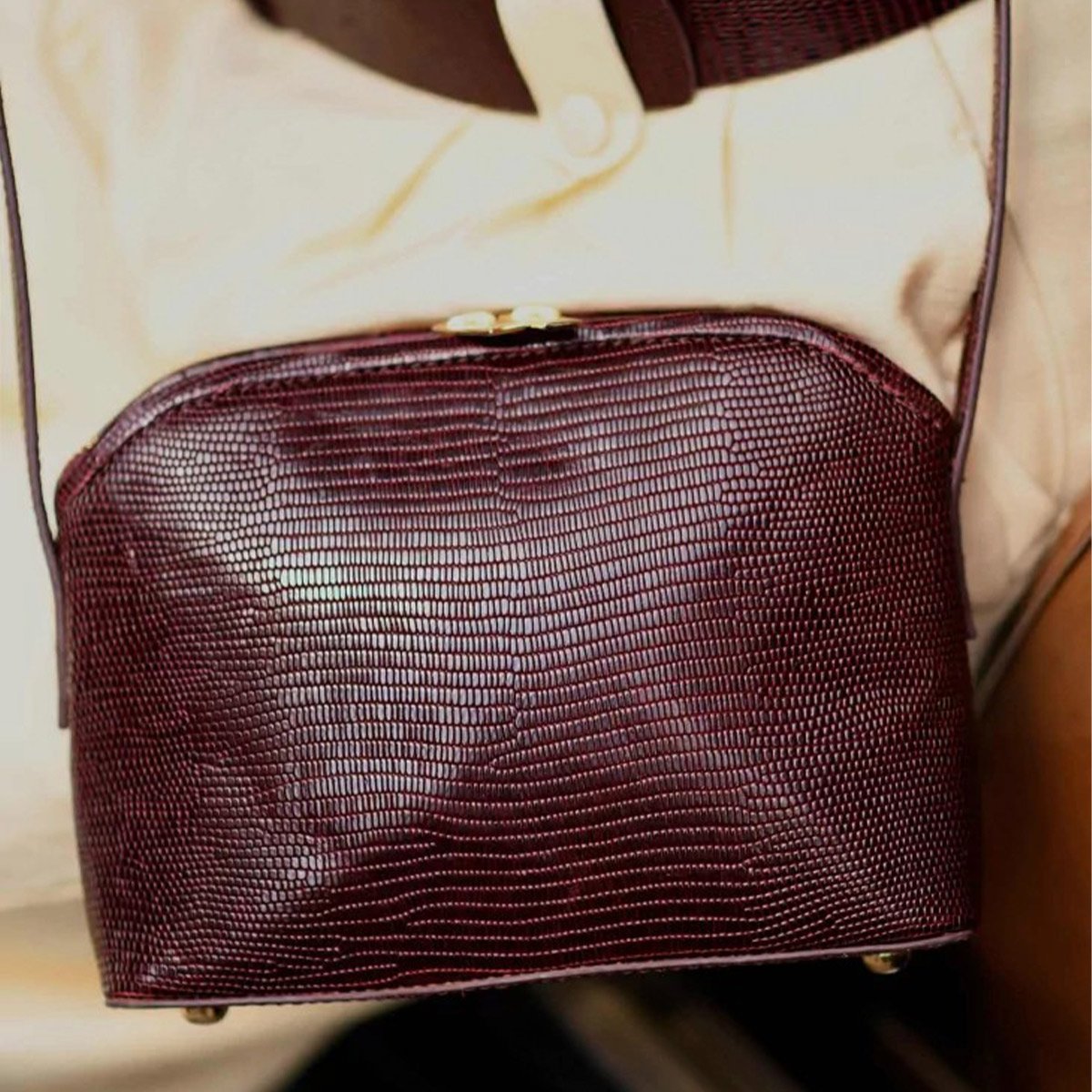 Sac à main bandoulière Mia Maradji – Sac en cuir véritable embossé motif lézard, design chic, artisanal et fabriqué en Inde