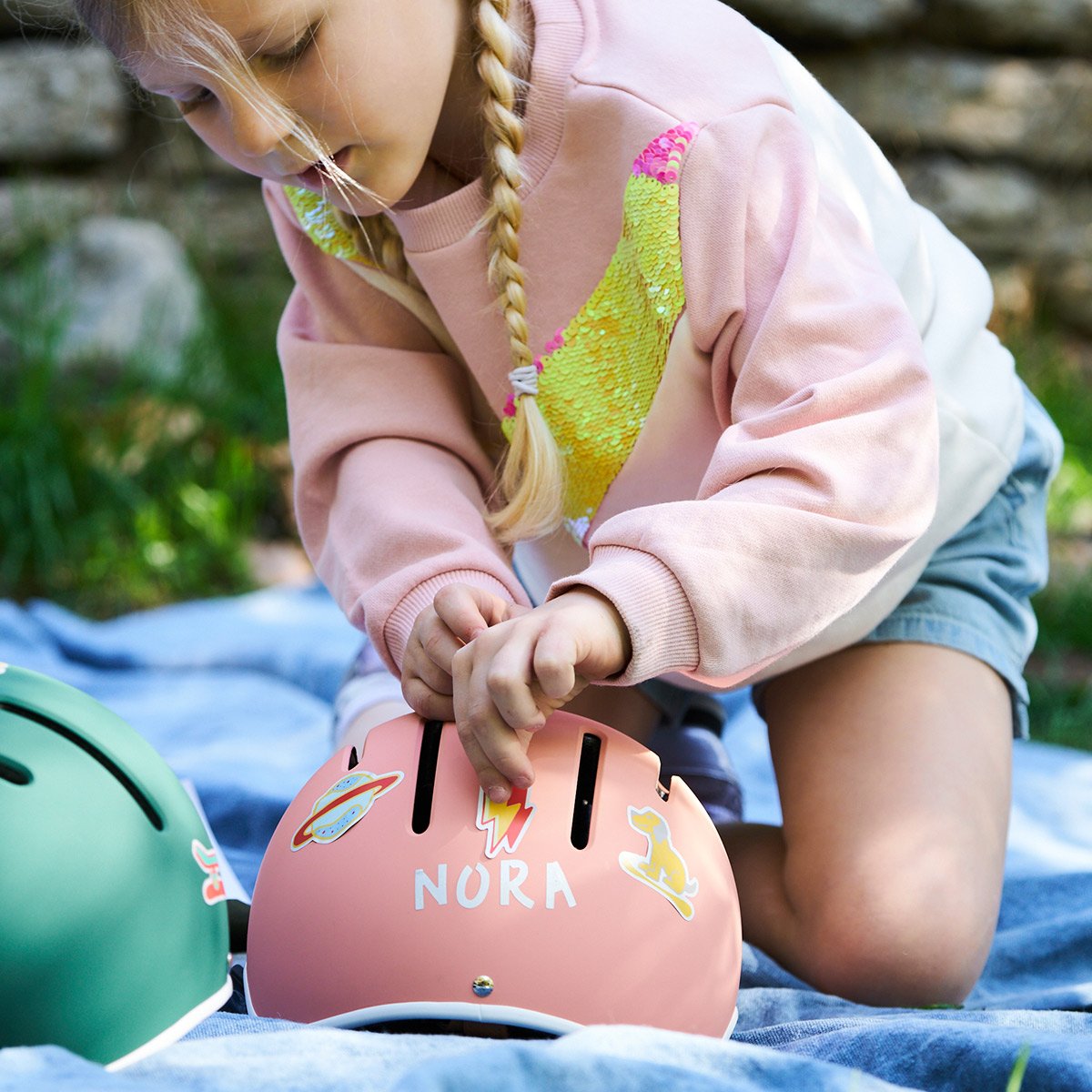 Casque de vélo enfant Thousand - Ajustable & ultra-sécurisé - Autocollants réfléchissants inclus