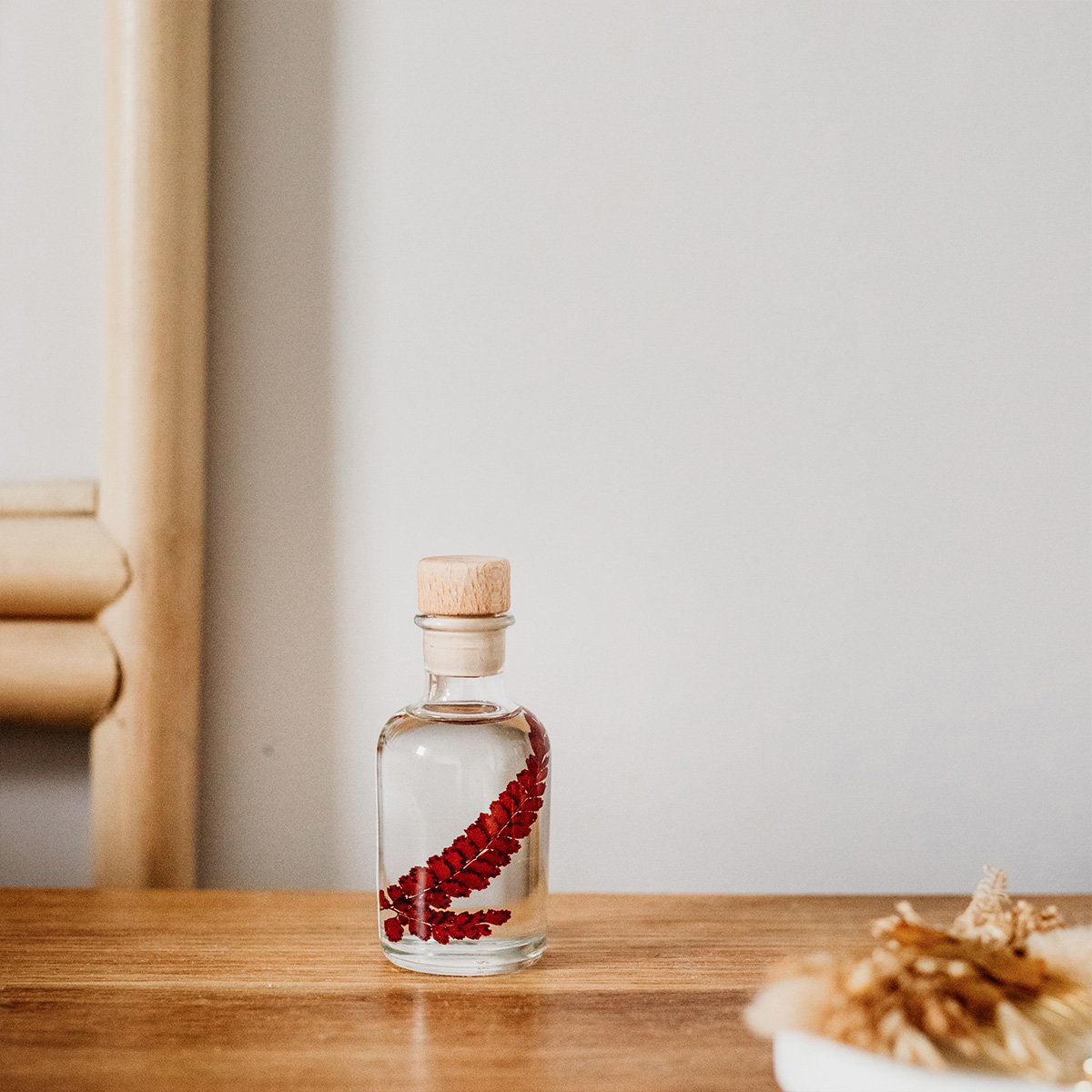 Plantes immergées en bouteille - Herbarium décoratifs fait en France - Idée cadeau femme