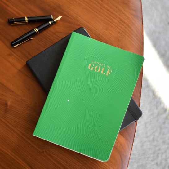Carnet de golf – Aventura Editions, carnet A5 imprimé en France pour suivre vos performances sur le green, format pratique