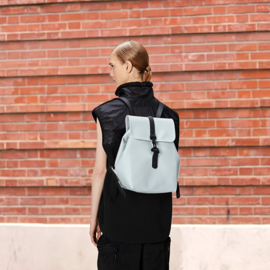 Sac à dos Bucket Backpack Rains - Les Raffineurs