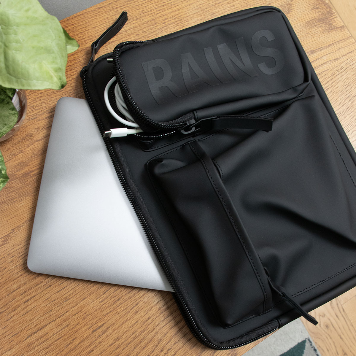 Housse d’ordinateur Texel Rains – Protection imperméable 520gsm pour 13-14 pouces, design élégant et fonctionnel