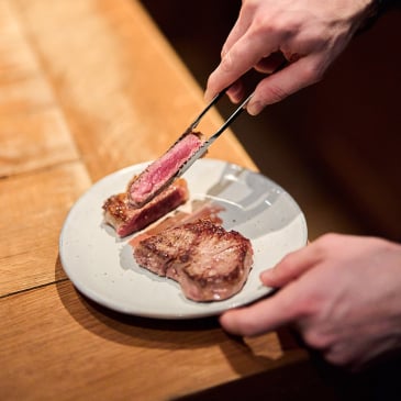 Dégustation bœuf et vin (image 2)