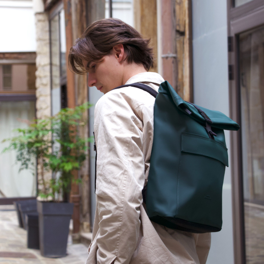 Sac à dos Jannik mini Ucon Acrobatics – Compact roll-top 12 à 16 L en matériaux recyclés, compartiment ordi jusqu’à 16,4\""1514