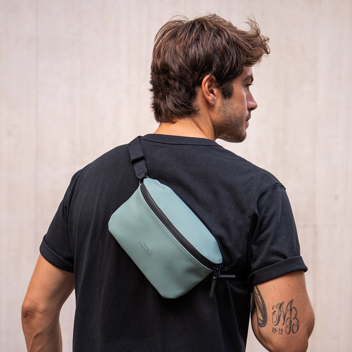 Banane Lotus imperméable Ucon Acrobatics – Sac ceinture unisexe, vegan & design, usage urbain ou outdoor