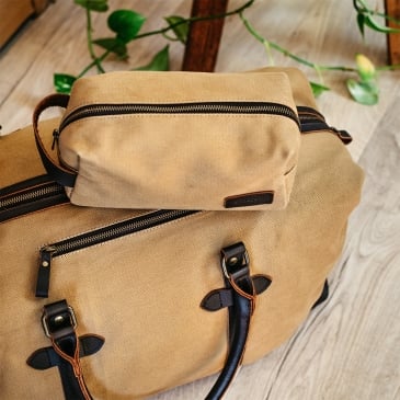 Trousse de toilette en toile et cuir (image 2)