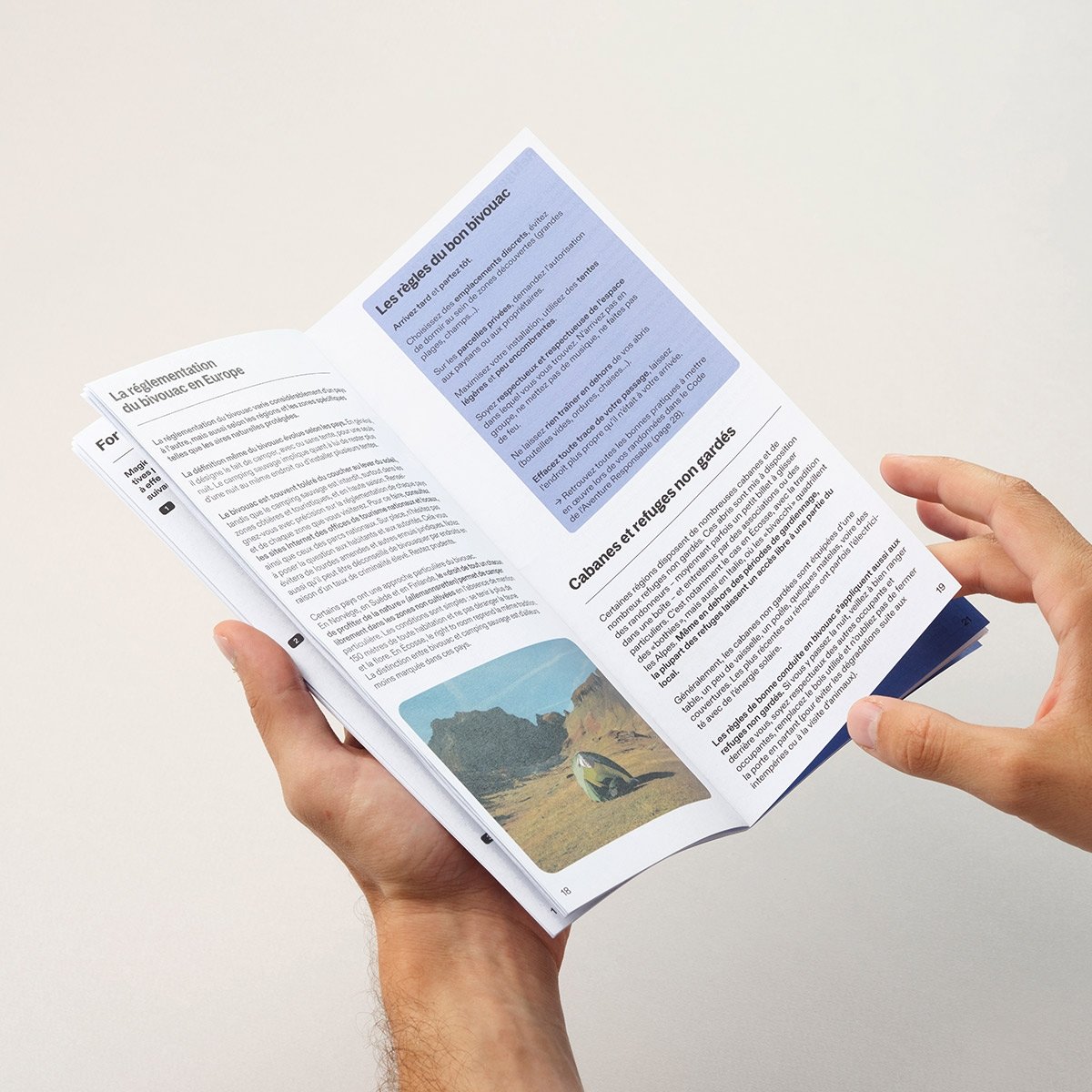 Coffret 100 randonnées en Europe – Guide complet & carte détaillée – Fabriqué en France par Les Others