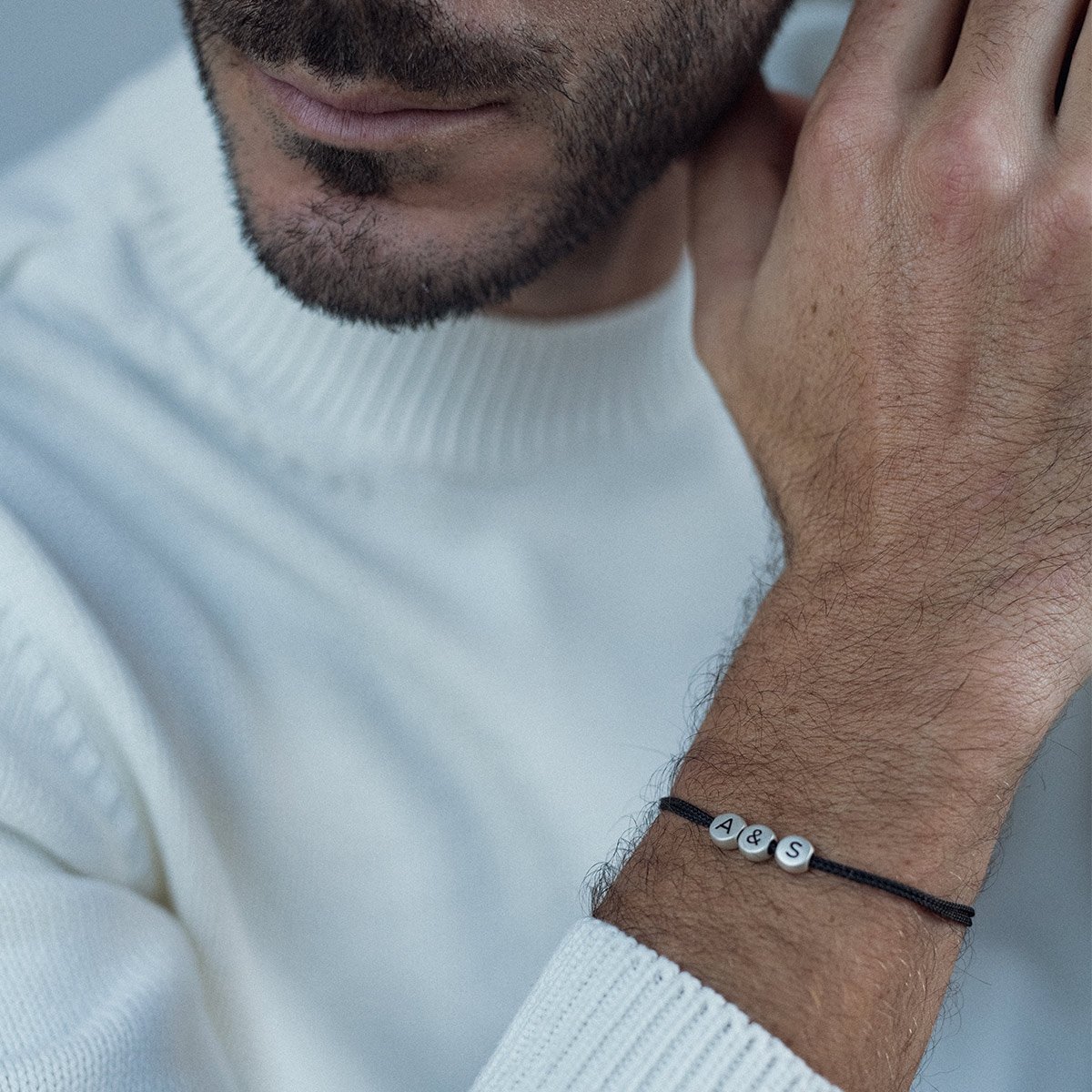Bracelet personnalisé perles – Affaire de Famille, bracelet double cordon en paracorde et laiton personnalisable, style sur-mesu