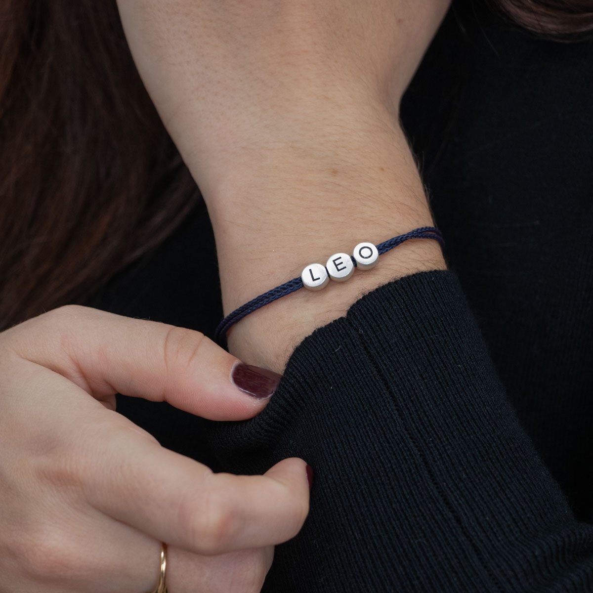 Bracelet personnalisé perles – Affaire de Famille, bracelet double cordon en paracorde et laiton personnalisable, style sur-mesu
