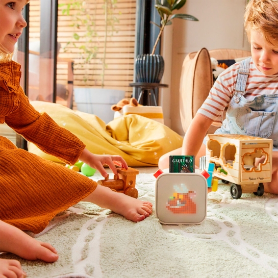 Raconteur d'Histoires Yoto Player - Lecteur Audio Éducatif | Veilleuse, Réveil & Contes - 24h d'Autonomie