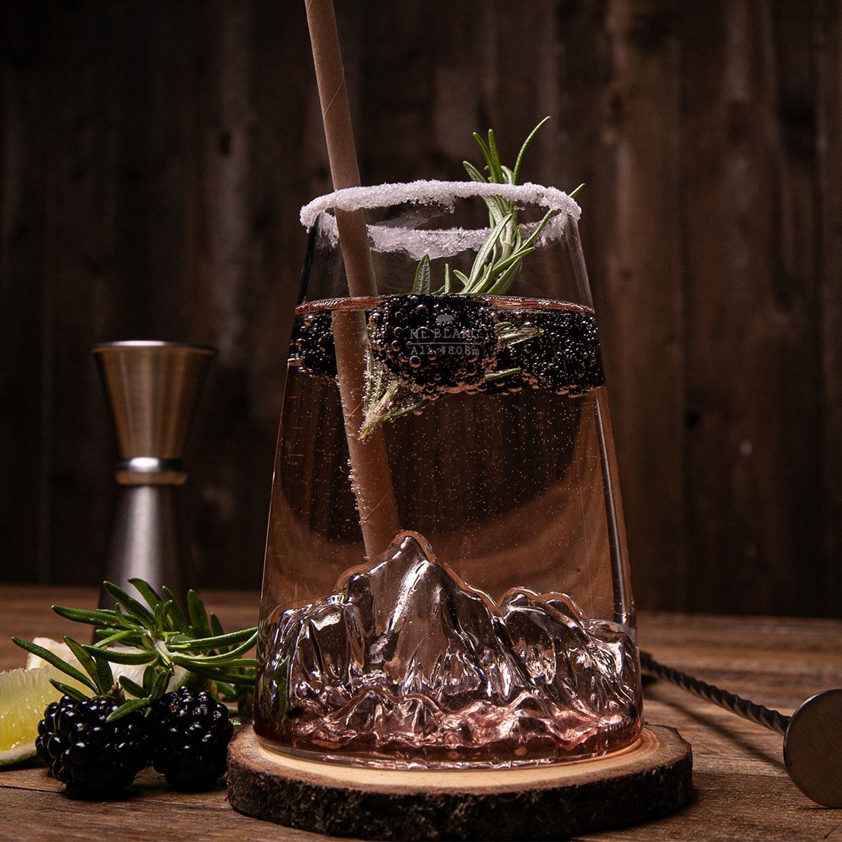 Grand verre Topographic Montagne - Alaskan Maker - Verre cristallin soufflé à la main - Relief topographique gravé - 450 ml