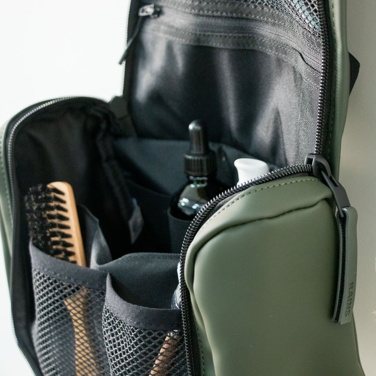 Trousse de toilette Texel Wash Bag Rains – Organisation ultra-fonctionnelle en PU imperméable, design compact et stylé