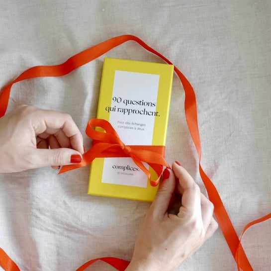 Jeu 90 questions qui rapprochent – Jeu de société couple - Idée cadeau Saint-Valentin - 90 cartes complices