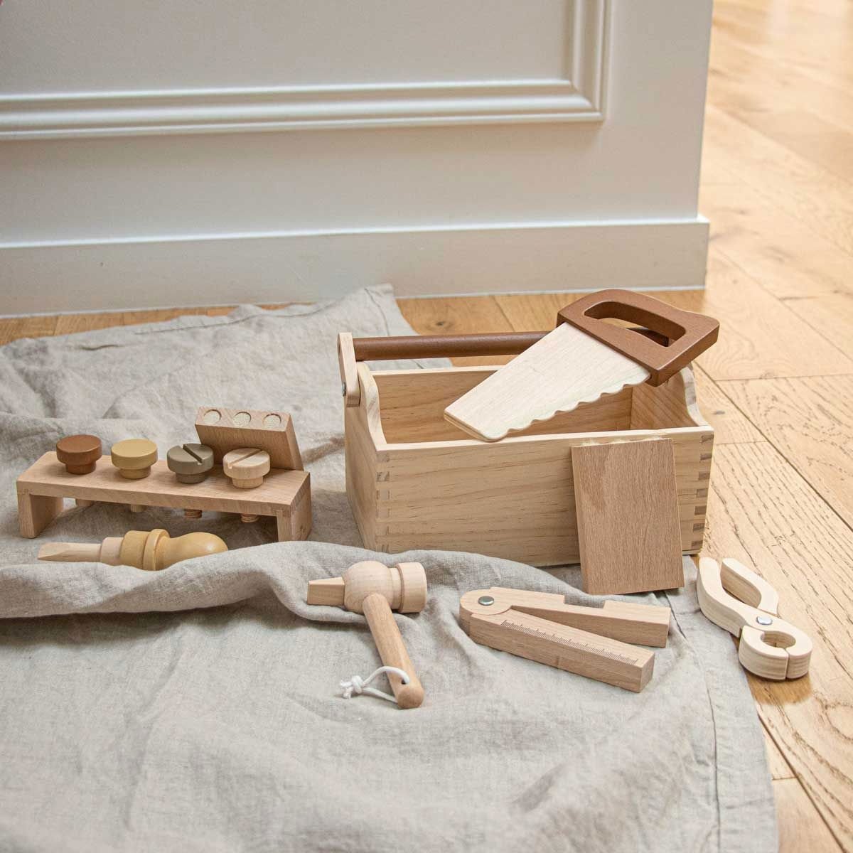 Boîte à Outils en Bois Konges Slojd - Jouet d'Imitation | 13 Pièces Incluses - Certifié FSC