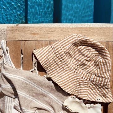 Bob réversible en coton bio (image 2)