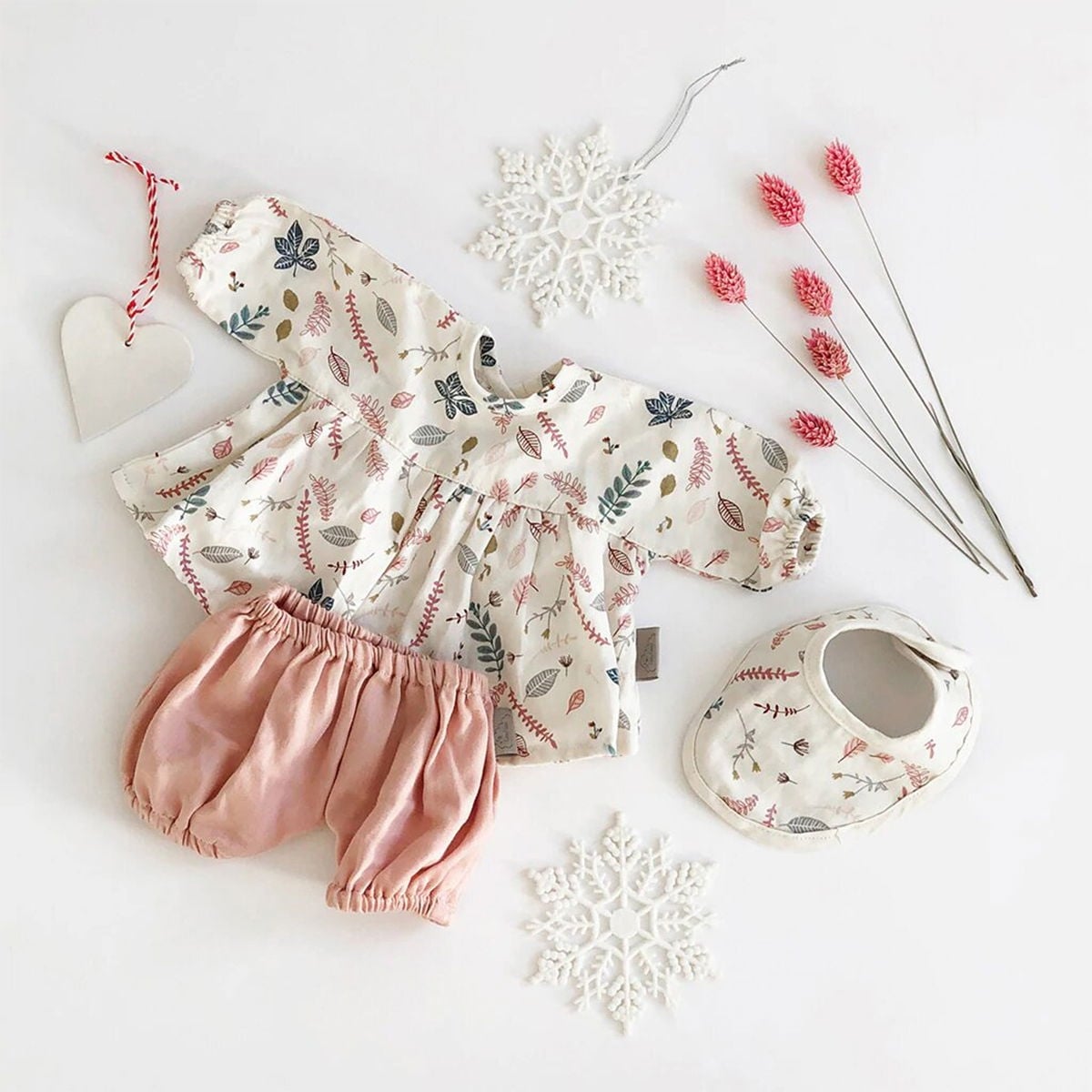 Tenue Pour Poupée 50-55 Cm – Robe Avec Bonnet, Chaussettes, Sac Et Cintre – 5 étoiles