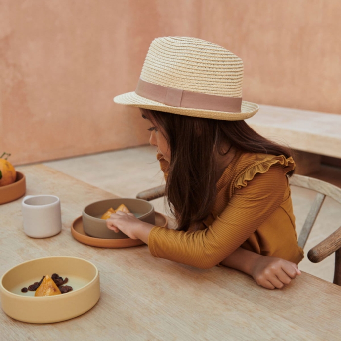 Chapeau léger en papier naturel - Les Raffineurs