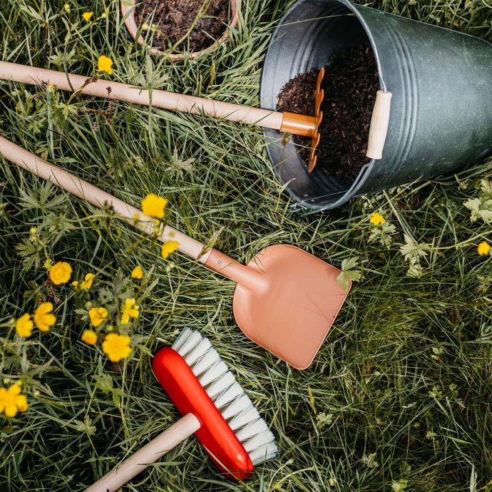 Outils de jardinage Liewood - Pelle, râteau & balai en bois et inox - Pour petits jardiniers