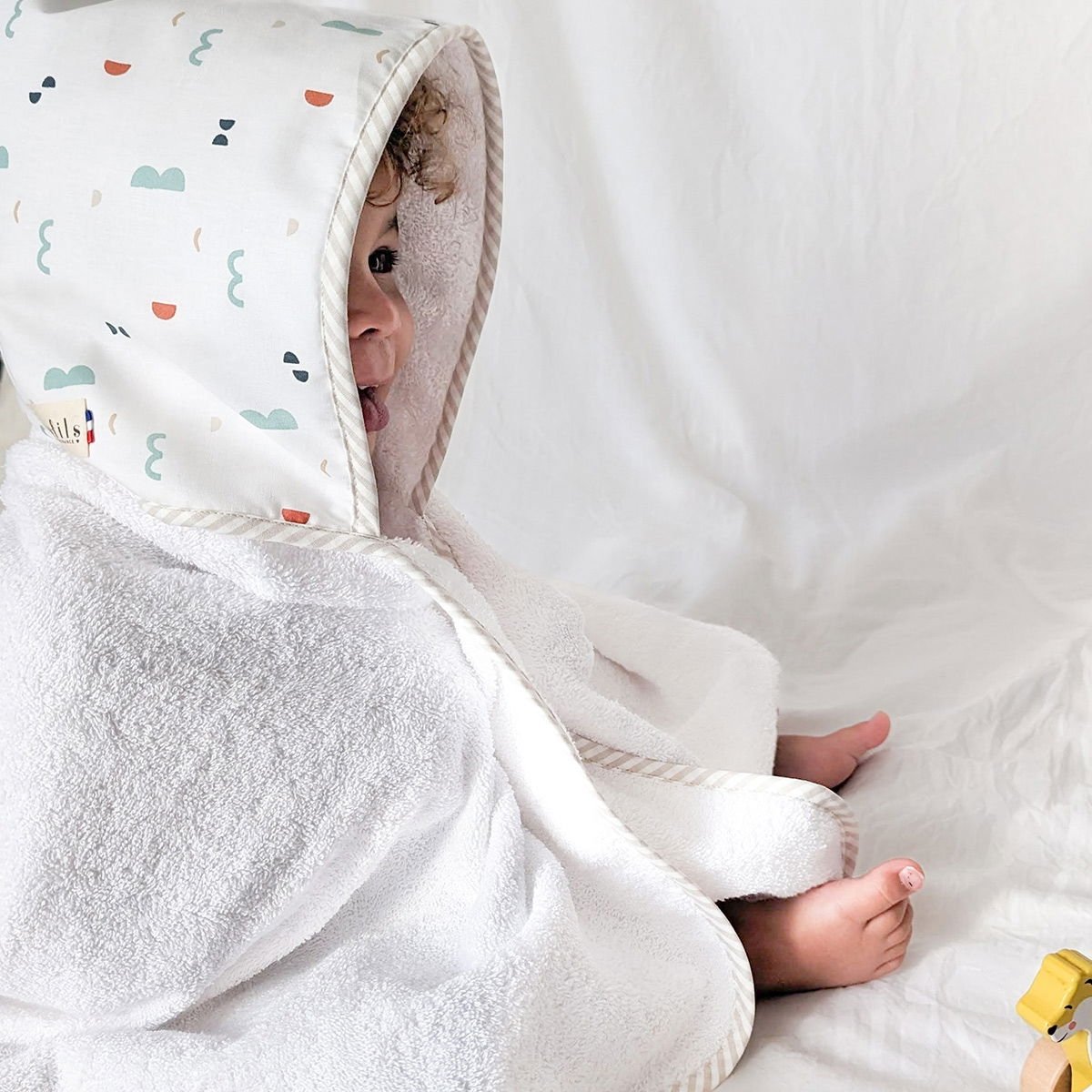 Cape de bain personnalisée Les Fils - Broderie prénom - 100% coton doux - Made in France