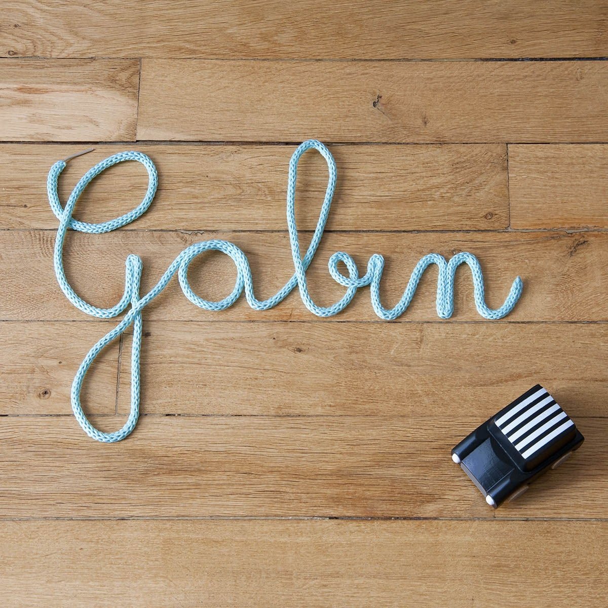 Prénom en Tricotin Personnalisé - Déco Murale Bébé | Fil de Fer Recouvert de Laine - Fait Main en France