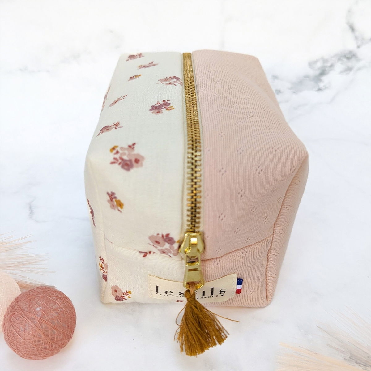 Trousse de Toilette Personnalisée - Coton Brodé à la Main | Rangement Bébé & Voyage - Fabriqué en France