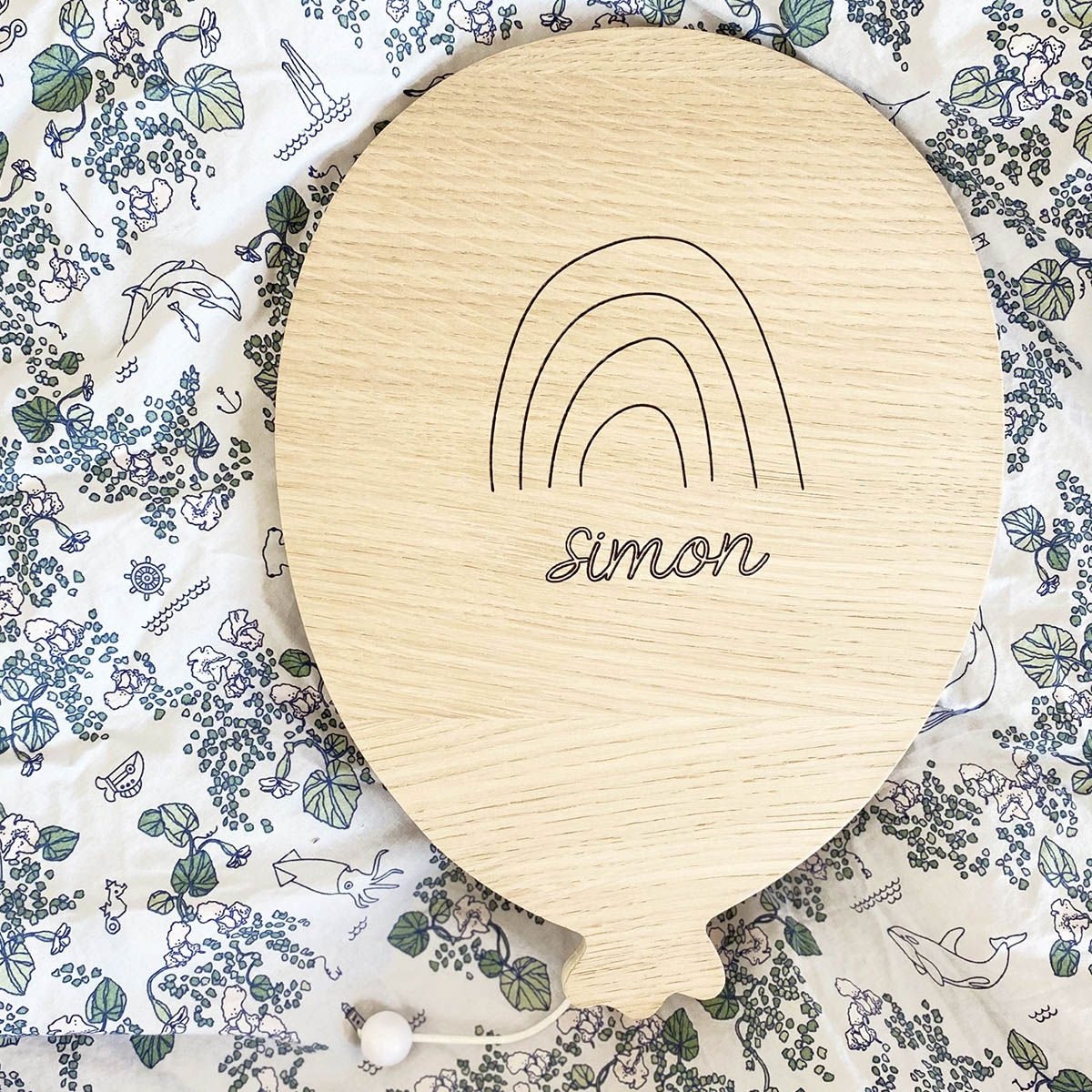 Boîte à Musique Personnalisée April Eleven - Gravure Prénom | Mélodie Hey Jude - Fait Main en France