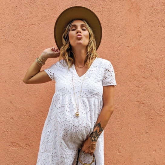 Bola de grossesse personnalisable – Pendentif grelot sonore future maman – Initiales gravées