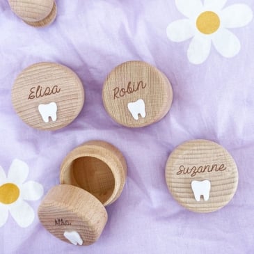 Boîte à dents personnalisée
